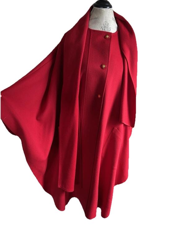 Avoca Jackets & Blazers - Avoca Vintage Wool & Cashmere long Cape Coat with attached scarf size 1